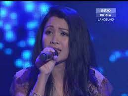 Sedih betul bila aku dengar lagu nih.lagu nih memberi erti terhadapku. Pelamin Anganku Musnah Azie Youtube