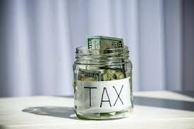 Dobrowolna rezygnacja ze zwolnienia VAT a skutki podatkowe