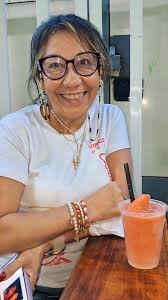 ¿Sabías que en Smoothie Dem hay un batido que sabe a samba? 😲🤤, En  nuestro establecimiento hacemos las combinaciones que desees, desde un  smoothie de cerelac con fresa, hasta uno de chocolate con ...