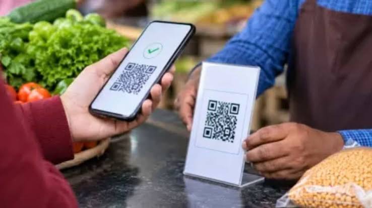 UPI पेमेंट रहेगा 'फ्री', छोटे व्यापारियों को भी ट्रांजैक्शन पर नहीं देनी होगी कोई फीस, सरकार ने किया साफ