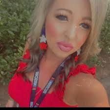 Molly Bentley Essick (@MissMJBentley)