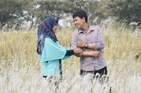 Ketika itu saya gagal menyaksikan ijen blue fire karena kesiangan. Tempat Hunting Foto Keren Di Hamparan Rumput Ilalang