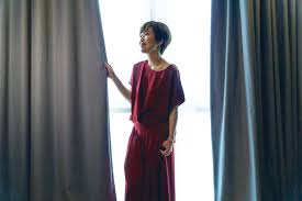 Mk curtain is now in the 15th years under dato' (dr.) calvin khiu leading, started from night market and moved to the smallest shop in nilai 3, negeri sembilan. Curtain Call Here S What Melody Fm Dj Phoebe Yap Loves About Mk Curtain Creativehomex