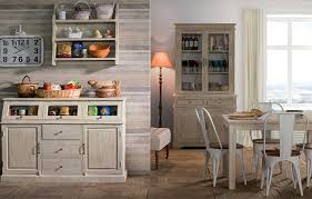 L'arredamento shabby chic può essere applicato alla zona living, alla camera da letto o allo spazio outdoor, può riguardare solo una porzione della casa o la dimora intera. Arredamento Country Chic Stile E Differenza Dallo Shabby E Provenzale