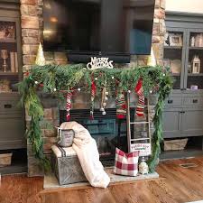 It's good to be able to laugh at yourself. Kellye My Georgia House On Instagram One Of My Favorite Pieces Of Decor From Last Year Was This Christmas Decorations Xmas Decorations Christmas Fireplace