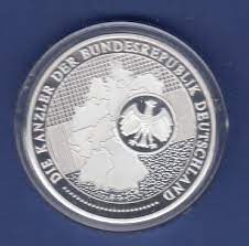 Einblicke in die arbeit der kanzlerin durch das objektiv der offiziellen fotografen. Medaille Bundeskanzlerin Angela Merkel Ab 2005 Cu Versilbert Teilvergoldet Pp Tilman Dohren Briefmarken Munzen