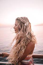 Snap Hair Clips Nostalgia Never Looked So Good Girlfriend Is Better Hair Styles Long Hair Styles Curly Hair Styles