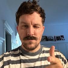 Stuart Ewen (@StuartEwen)