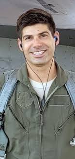 Alex Kroll's Instagram, Twitter & Facebook