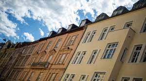 Gehen sie einfach schritt für schritt die eigenschaften ihrer immobilie durch und ermitteln sie die. Hausbesitzer Munchen Trickst Beim Mietspiegel Munchen Sz De
