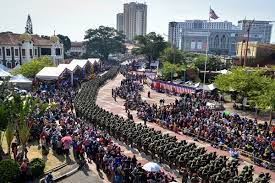 Rakyat malaysia bakal merayakan sambutan hari kebangsaan atau hari kemerdekaan pada tarikh 31 ogos setiap tahun. Bernama Perpaduan Semangat Patriotisme Semarakkan Sambutan Hari Kebangsaan 2019