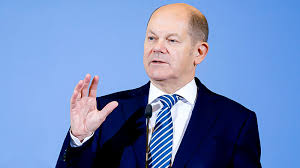 Jetzt Doch Scholz Kundigt Studie Zu Extremismus Bei Der Polizei An