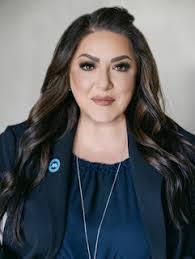 Kimberly Atchison's Instagram, Twitter & Facebook