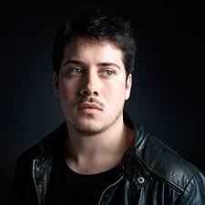 Stream Maxi Raffone music