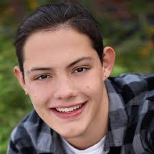 Patrick Gearhart's Instagram, Twitter & Facebook