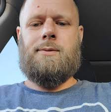 Has anyone gotten ink or gold splits since the new mastery started? I  haven't seen a single one and I've split over 20 cards that were eligible,  at least under the old