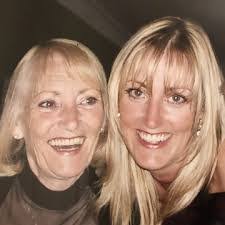 Tara Mann's Instagram, Twitter & Facebook