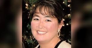 Dawn Doering's Instagram, Twitter & Facebook