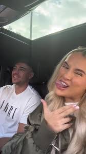 Mollie Webster's Instagram, Twitter & Facebook