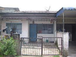 Anda mesti mempunyai rumah impian mempunyai sebuah rumah teres atau rumah banglo sebagai istana yang dimiliki oleh raja dan ratu. Ubahsuai Rumah Kos Rendah Desainrumahid Com