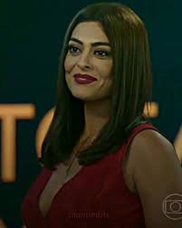 A Eliza Sim vs. Karolina: A Batalha das Novelas