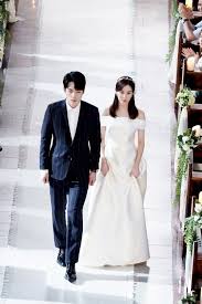 Seohyun And Kim Jung Hyun Are A Somber Bride And Groom For Their Wedding Day In Time Soompi Kim Joong Hyun Wedding Movies Seohyun