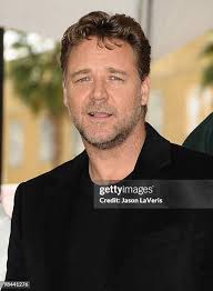 37 Russell Crowe Recieves Star On The Hollywood Walk Of Fame Stock Photos,  High-Res Pictures, and Images