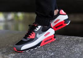 A Comparison Of The Air Max 90 Infrared And Reverse Infrared Sneakernews Com Nike Air Max Nike Air Max 90 Nike Free Shoes
