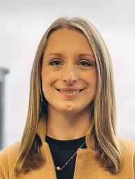 Taylor Houser's Instagram, Twitter & Facebook