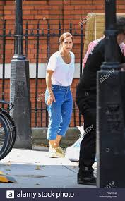 She was appointed queen's counsel in 2016. Carlton Gardens Westminster London Uk 30 Juli 2018 Boris Johnson S Frau Marina Wheeler Gesehen Ist Die Unterstutzung Der Ausbau Manner Ausbau Vans Gesehen Laden Mobel Und Gegenstande An Den Ehemaligen Aussenminister Boris