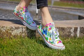 Bei notlikeyou kannst du den legendären chuck taylor all star von converse mit eigenen fotos selbst gestalten. Chucks Selbst Gestalten Notlikeyou