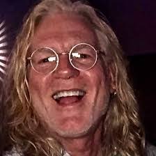 Leslie Pemberton's Instagram, Twitter & Facebook