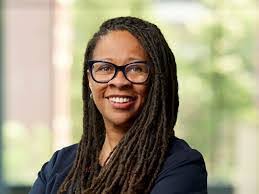 Darrell Titus's Instagram, Twitter & Facebook