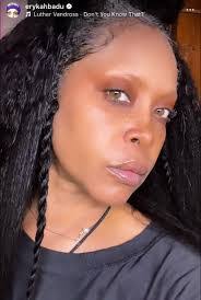 Hilda Burnett's Instagram, Twitter & Facebook