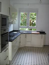 Over the time it has been ranked as high as 6 929 399 in the world. Weinzierl Com Frankfurter Haus 1920 Alt