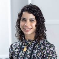 Elizabeth Roque's Instagram, Twitter & Facebook