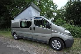 Amenagement Renault Trafic Votre Fourgon Renault En Camping Car Renault Trafic Renault Trafic Amenage Renault