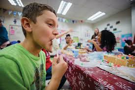 High Hills Elementary fourth-graders hold the Great Gingerbread Challenge