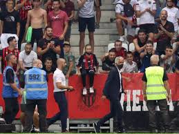 First published on sun 22 aug 2021 17.30 edt marseille players did not return for the restart of their ligue 1 match with nice after ugly clashes with home fans, forcing the referee to abandon the. Gijhwo7qh6yvnm