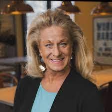 Corrin Dunn's Instagram, Twitter & Facebook