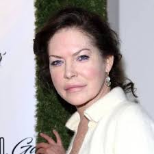 Lara Flynn Boyle Biography: Net Worth, Children, Wikipedia, Instagram,  House, IMDB, Age, Movies, Songs, Awards