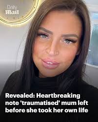 Paulina was found in her bed by a friend. RIP 💔 Read more:  https://trib.al/tHpqzvt