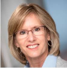 Linda Lipps's Instagram, Twitter & Facebook