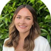 Ciara Waters's Instagram, Twitter & Facebook