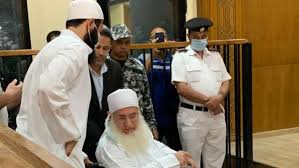 النبي يوسف عليه السلام هو يوسف بن يعقوب بن إسحق بن إبراهيم بن تارح بن ناحور بن ساروغ بن راغو بن فالغ بن عابر بن شالح بن أرفخشذ بن سام بن نوح عليه السلام، وهو نبي ورسول من عند الله جل وعلا إلى أهل مصر، ولد عام 1610ق.م في فدان آرام في العراق. Ou6d6aivp 4xfm