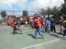 · emergency commander (komander kecemasan) 1. Emergency Response Team By Bomba Pantech Group
