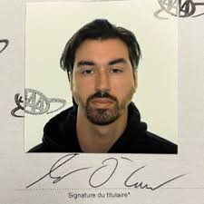 Ashley Runge (@RungeAshley)