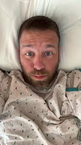 Stuck in the hospital fighting an infection ! I wanna go home !!