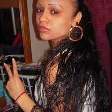 Shari Perez (@sexyymex)