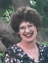 Shirley Rae Jones, 86, passed away Thursday, January 24, 2019 at BeeHive  Homes. She was the owner of River City Antiques & Upholstery. Shirley was a  member of Sacred Heart Catholic Church.
